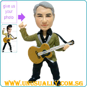Full Custom 3D Caricature Figurine Playing Guitar